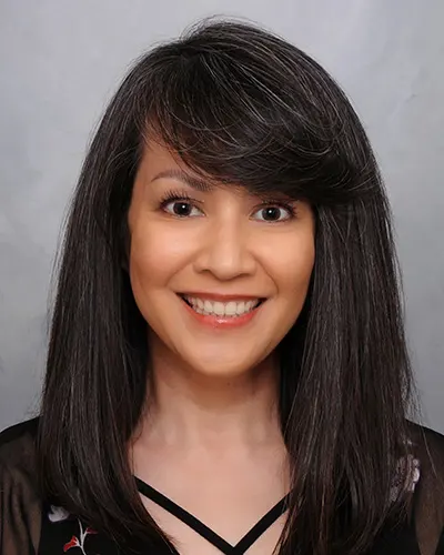 Amanda Woo.